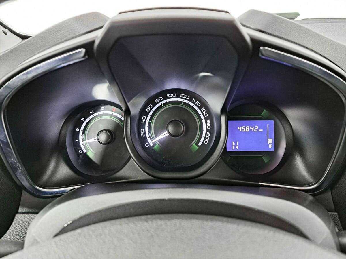 Lada (ВАЗ) XRAY с пробегом — 2018 год. Фото: #10