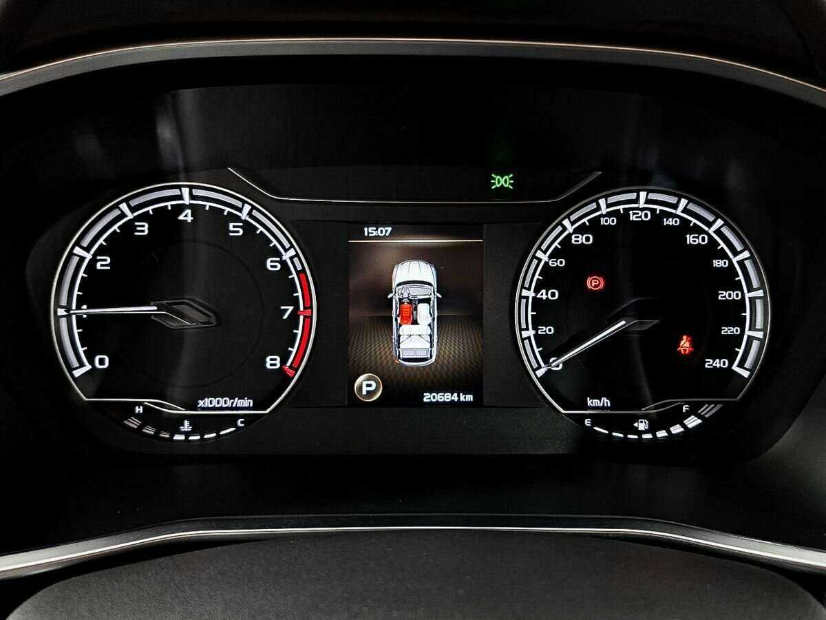 Geely Coolray с пробегом — 2020 год. Фото: #12