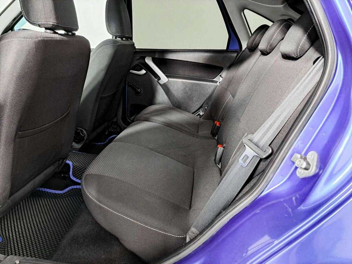 Lada (ВАЗ) Granta с пробегом — 2016 год. Фото: #9