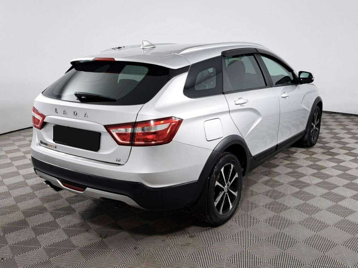 Lada (ВАЗ) Vesta с пробегом — 2018 год. Фото: #4