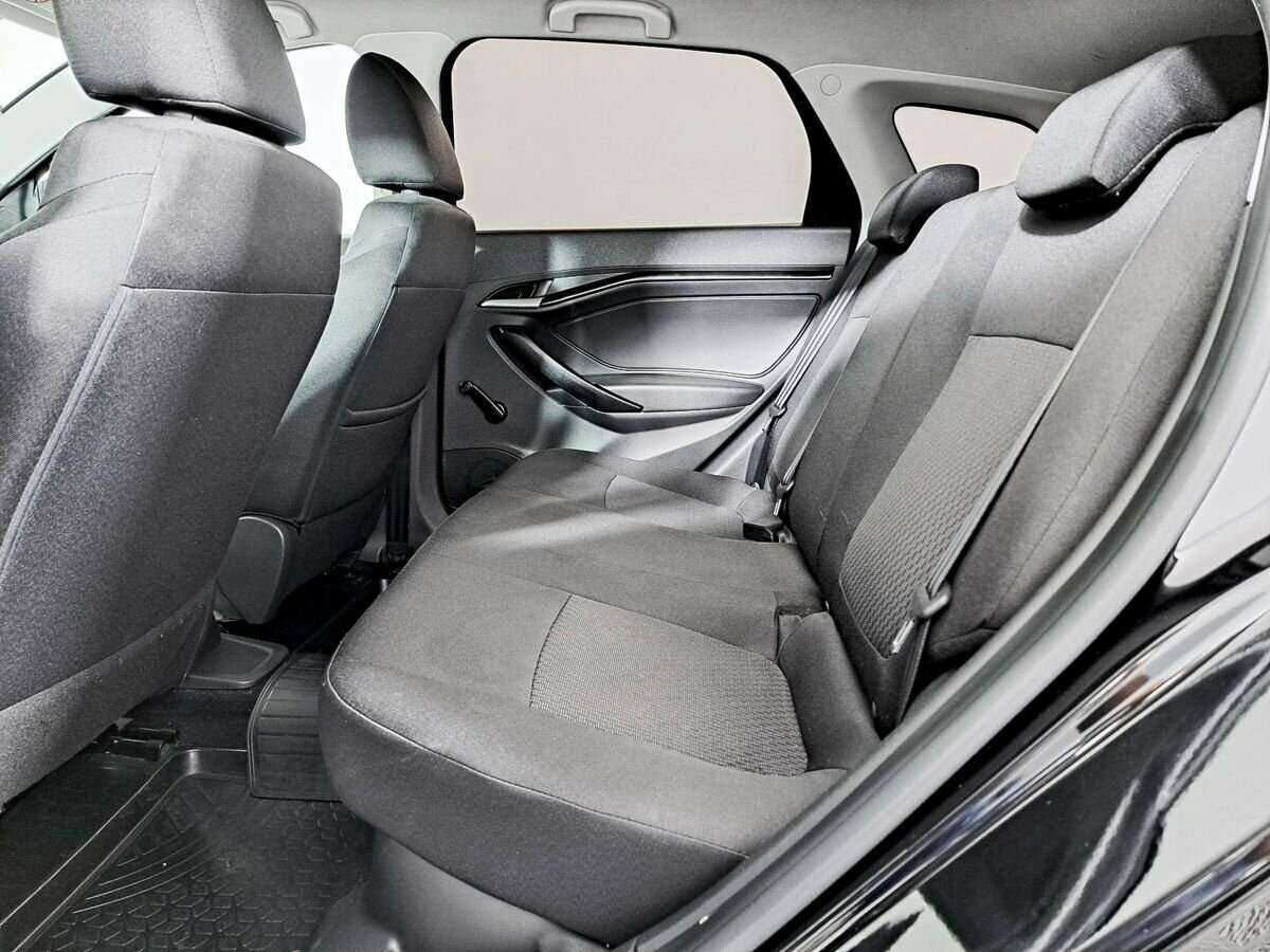 Lada (ВАЗ) Vesta с пробегом — 2020 год. Фото: #9