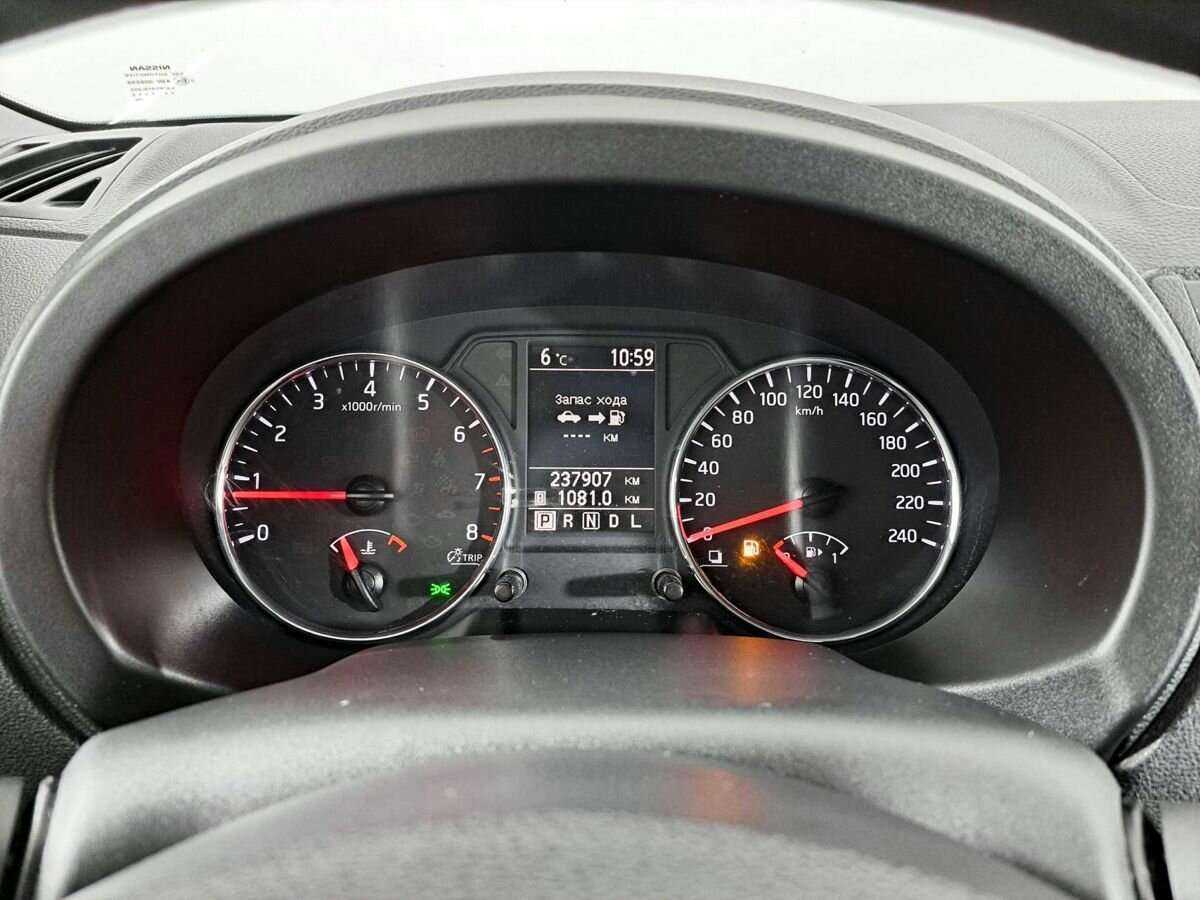 Nissan X-Trail с пробегом — 2014 год. Фото: #12