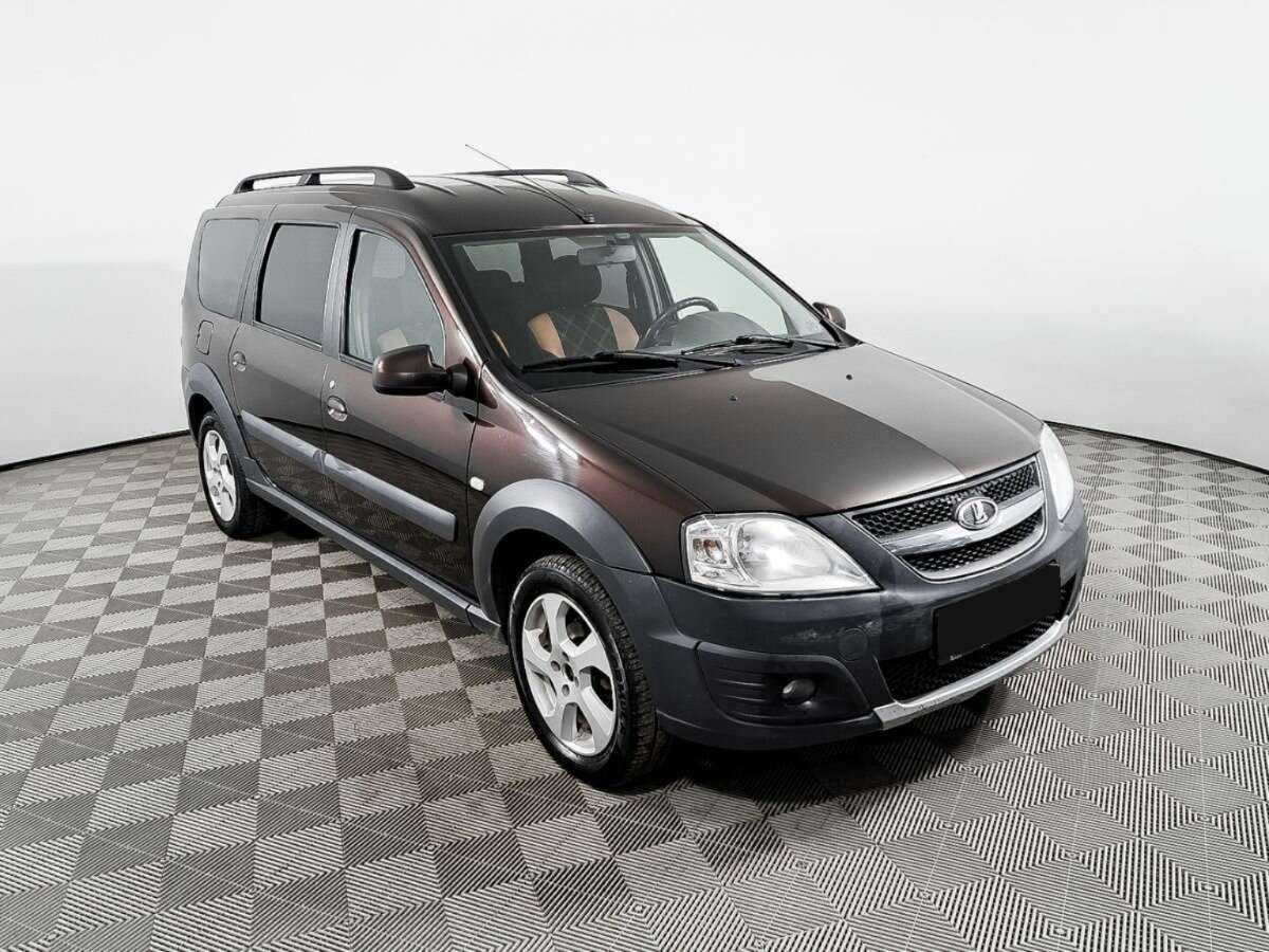 Lada (ВАЗ) Largus с пробегом — 2019 год. Фото: #2