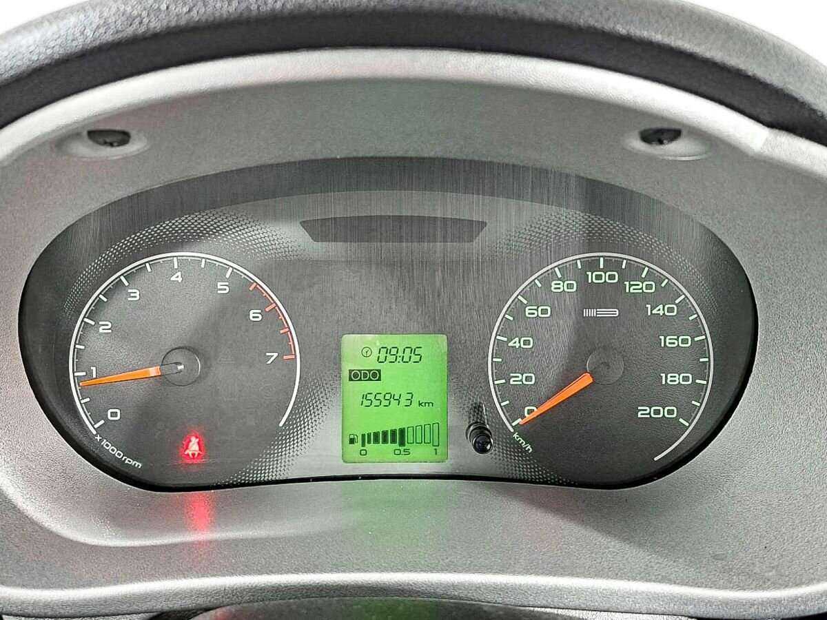 Lada (ВАЗ) Granta с пробегом — 2017 год. Фото: #10