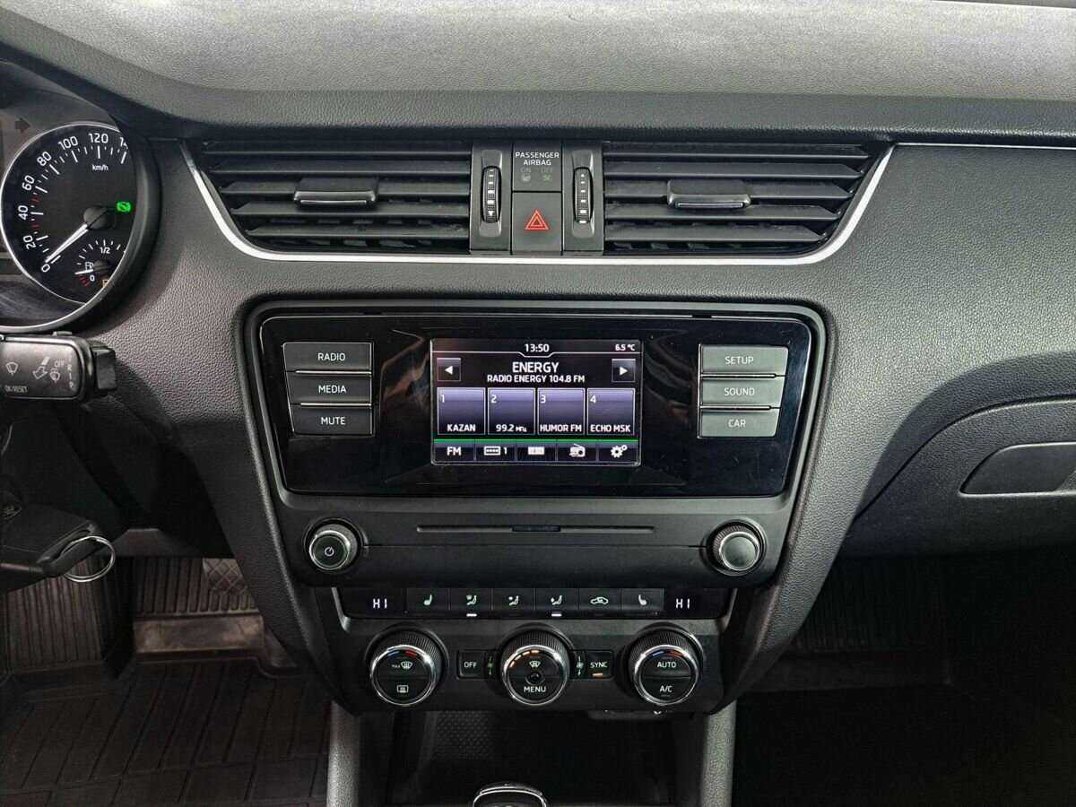 Skoda Octavia с пробегом — 2016 год. Фото: #11