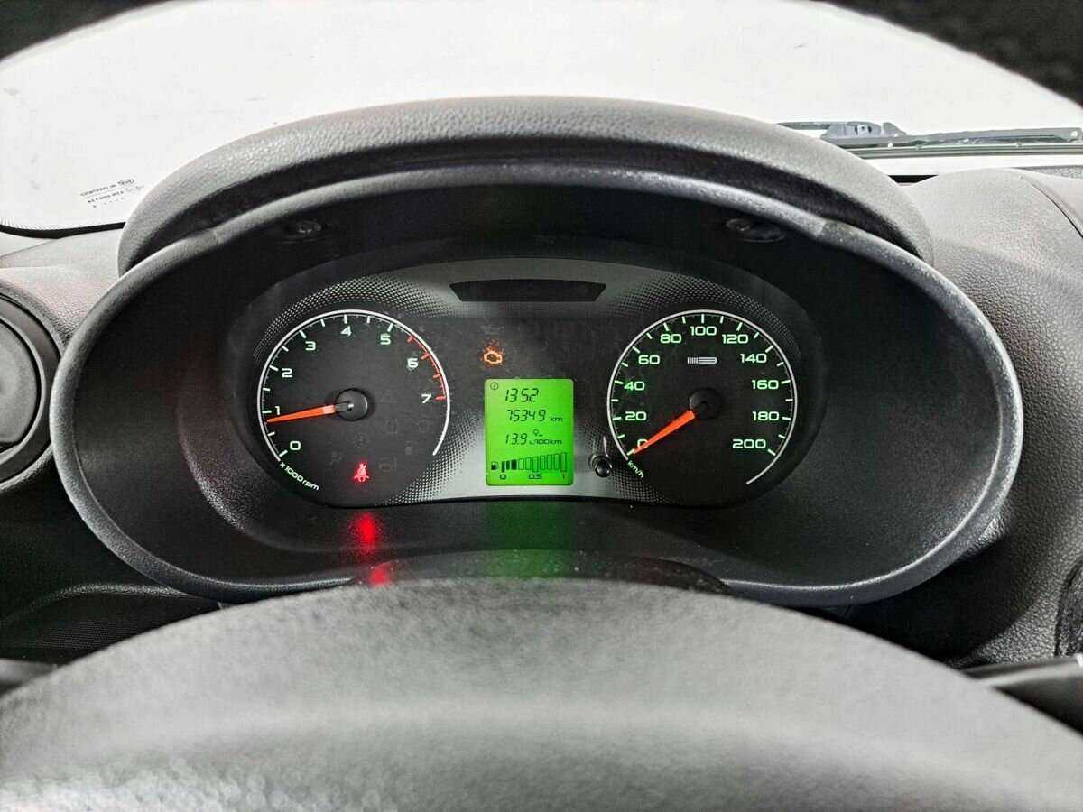 Lada (ВАЗ) Granta с пробегом — 2018 год. Фото: #10