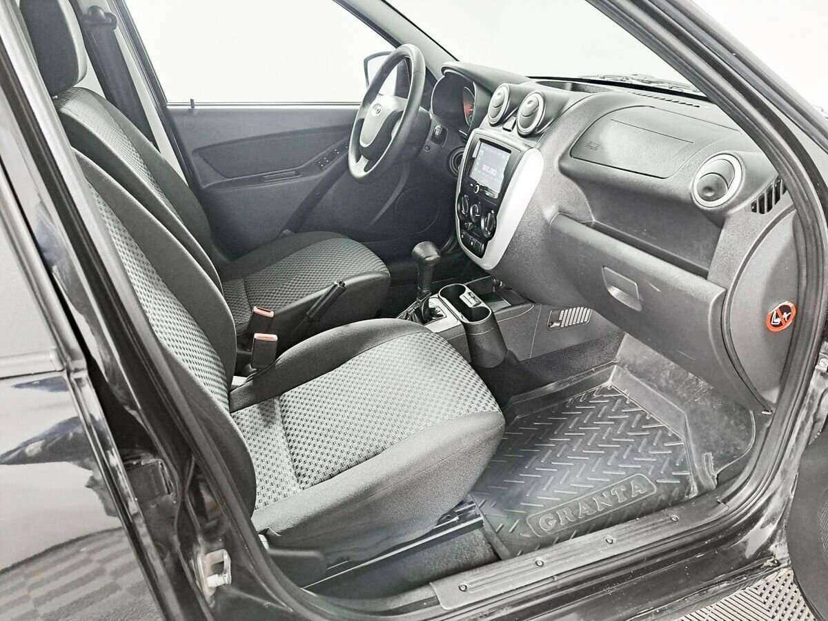 Lada (ВАЗ) Granta с пробегом — 2014 год. Фото: #8