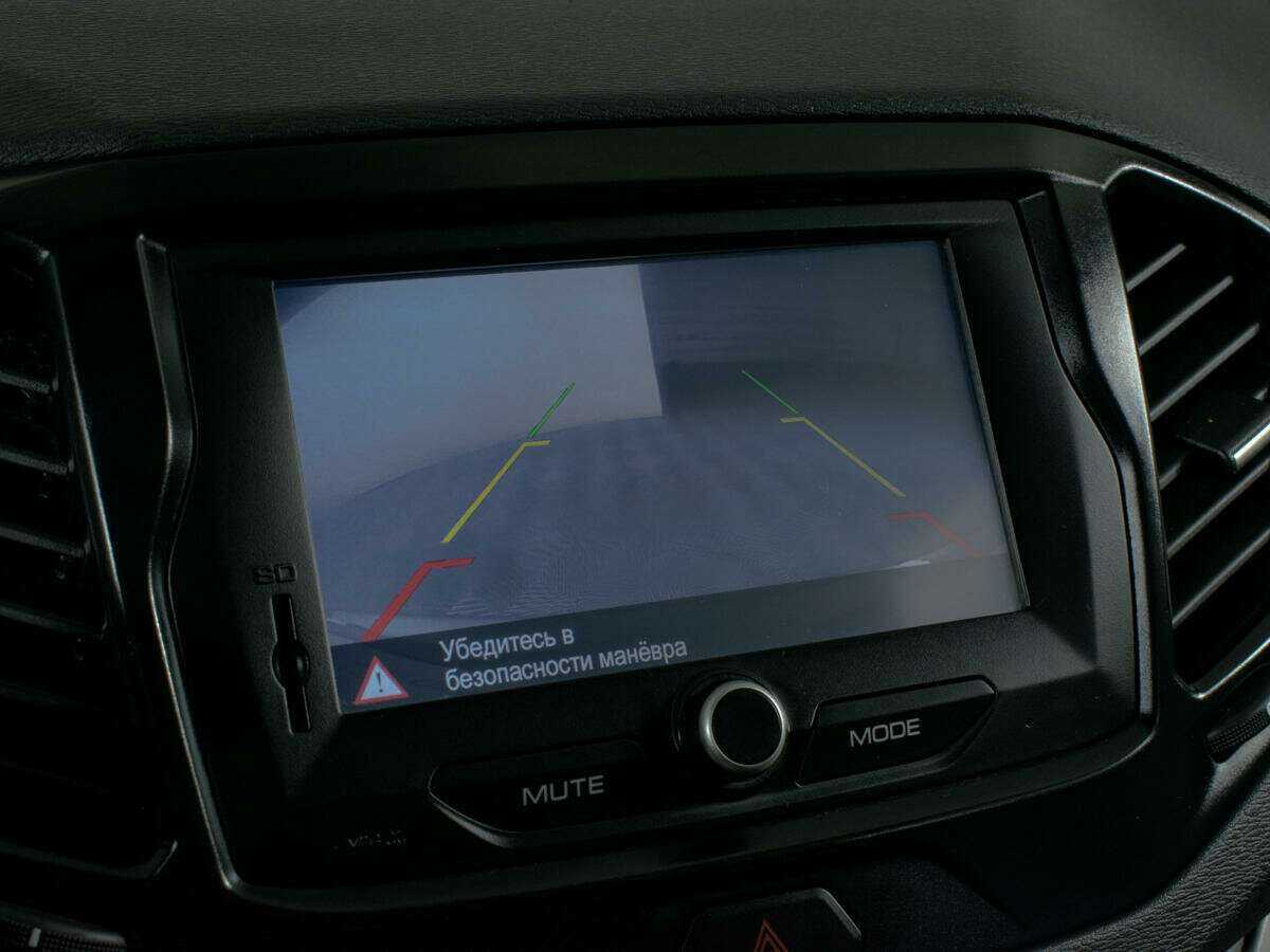 Lada (ВАЗ) Vesta с пробегом — 2020 год. Фото: #12