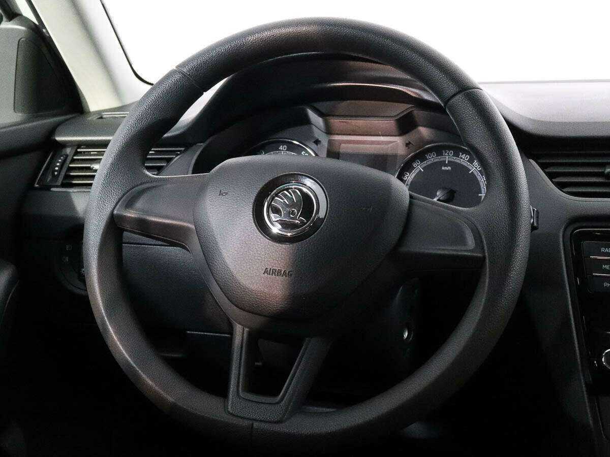 Skoda Octavia с пробегом — 2018 год. Фото: #10