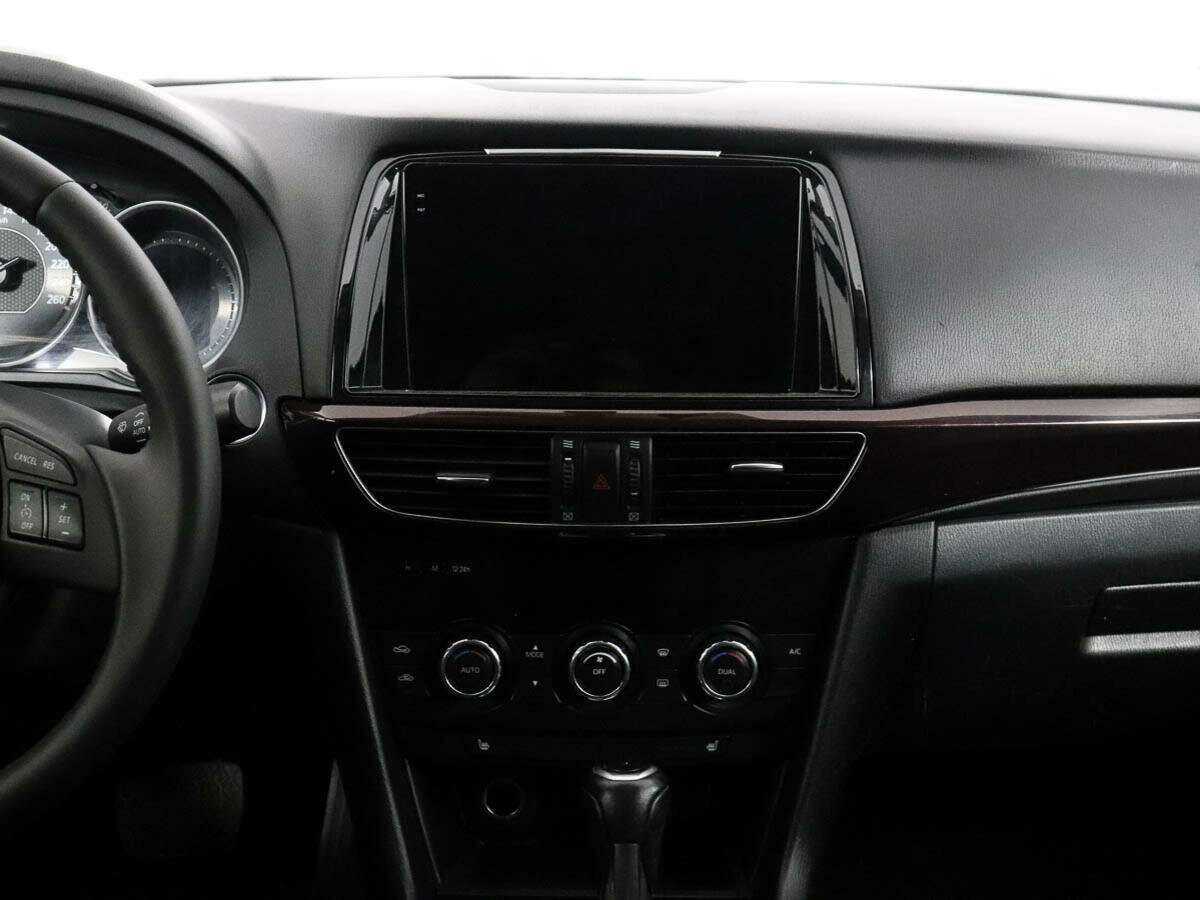 Mazda 6 с пробегом — 2014 год. Фото: #10