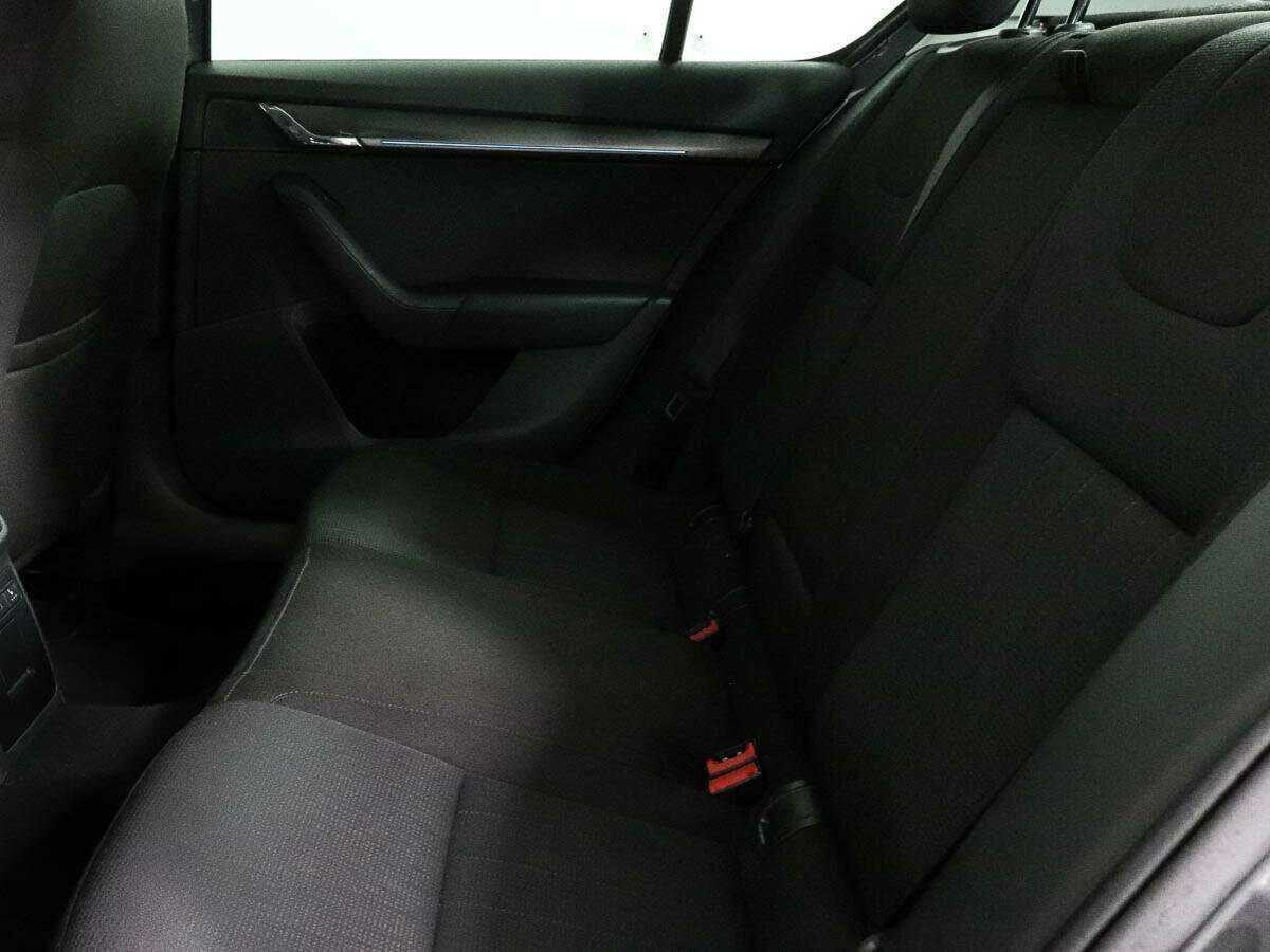 Skoda Octavia с пробегом — 2017 год. Фото: #6