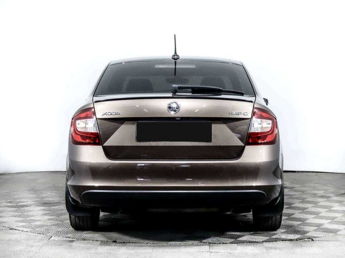 Skoda Rapid с пробегом — 2019 год. Фото: #4
