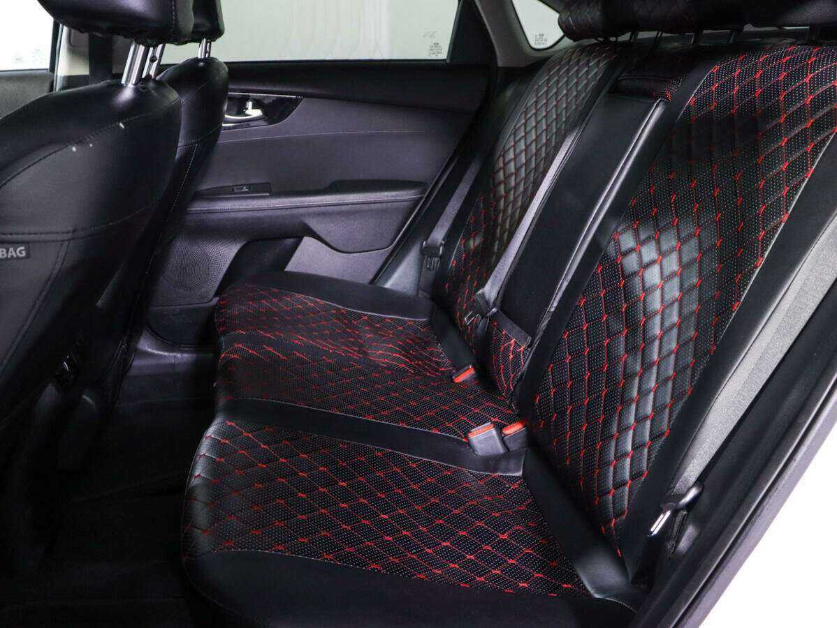 Kia Cerato с пробегом — 2019 год. Фото: #9