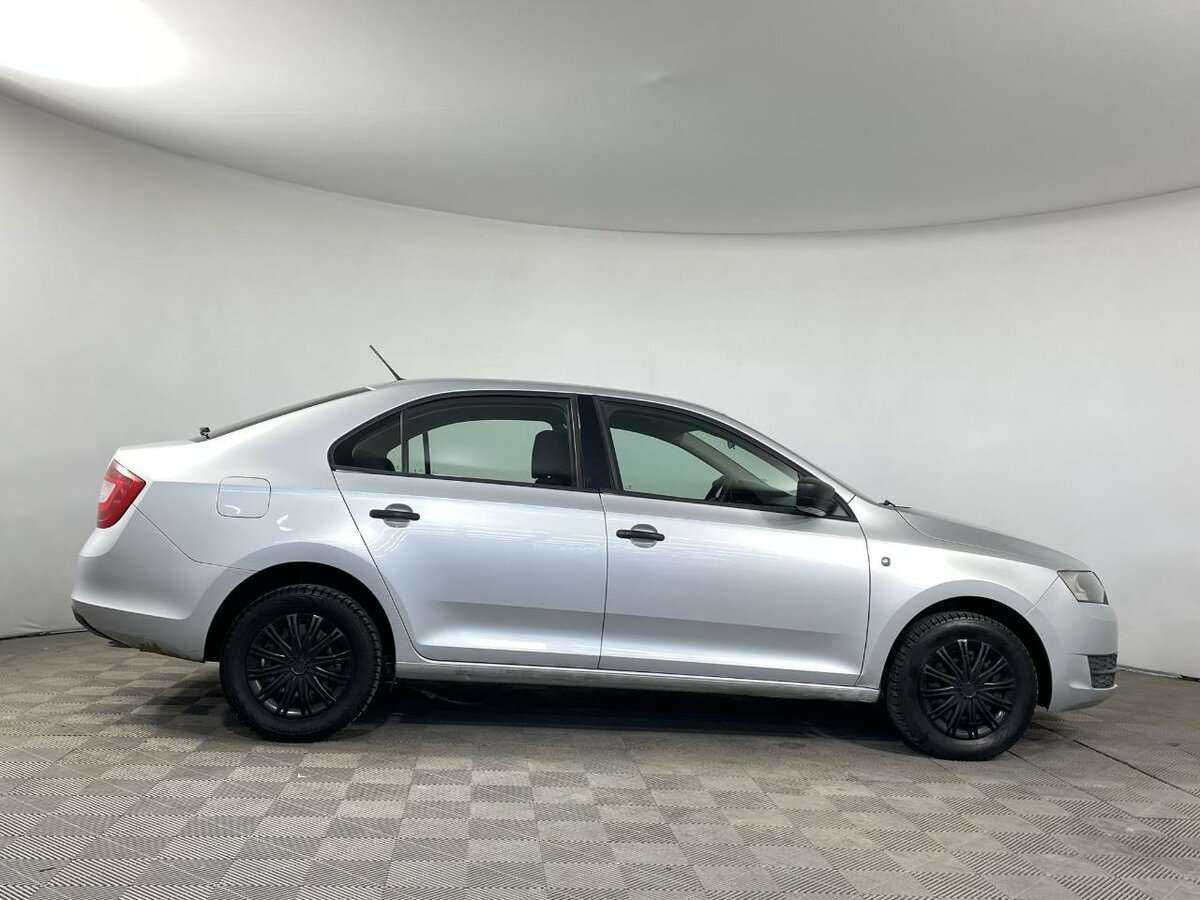 Skoda Rapid с пробегом — 2016 год. Фото: #2