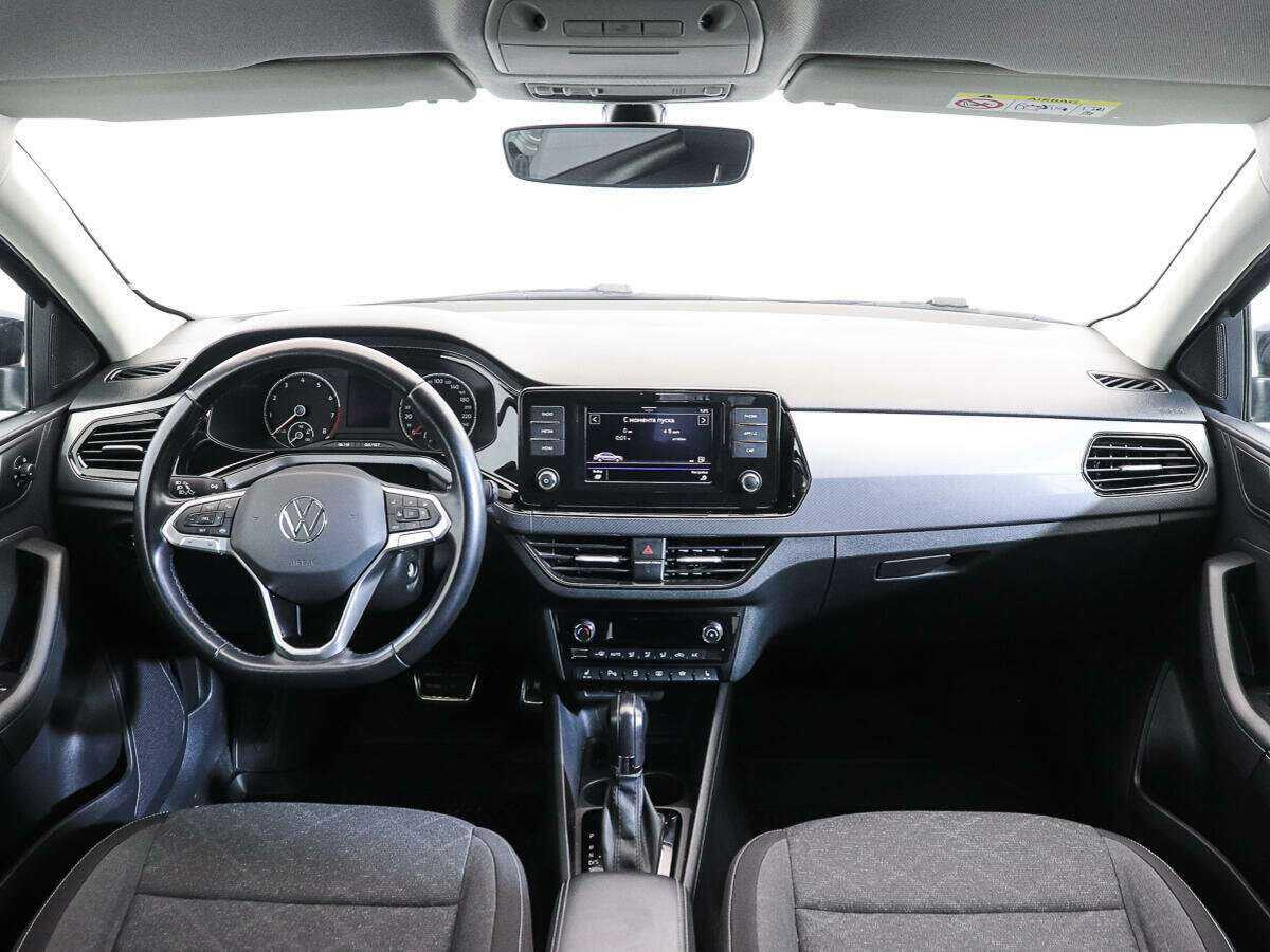 Volkswagen Polo с пробегом — 2020 год. Фото: #11