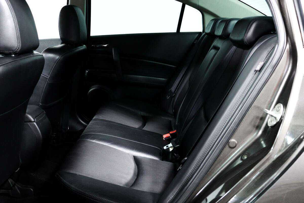 Mazda 6 с пробегом — 2012 год. Фото: #11