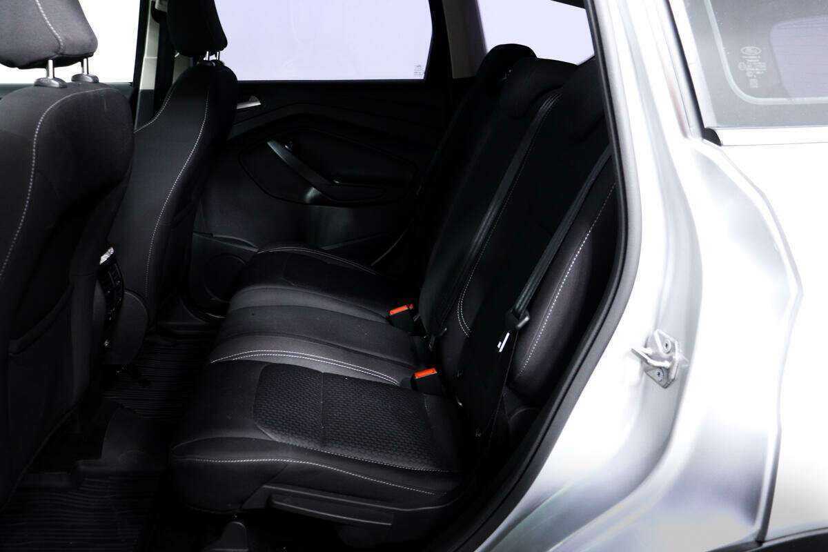 Ford Kuga с пробегом — 2017 год. Фото: #11