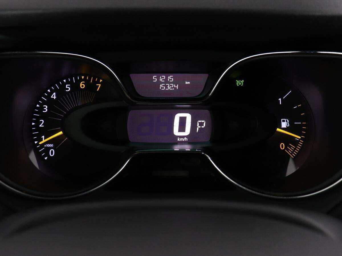 Renault Kaptur с пробегом — 2016 год. Фото: #13