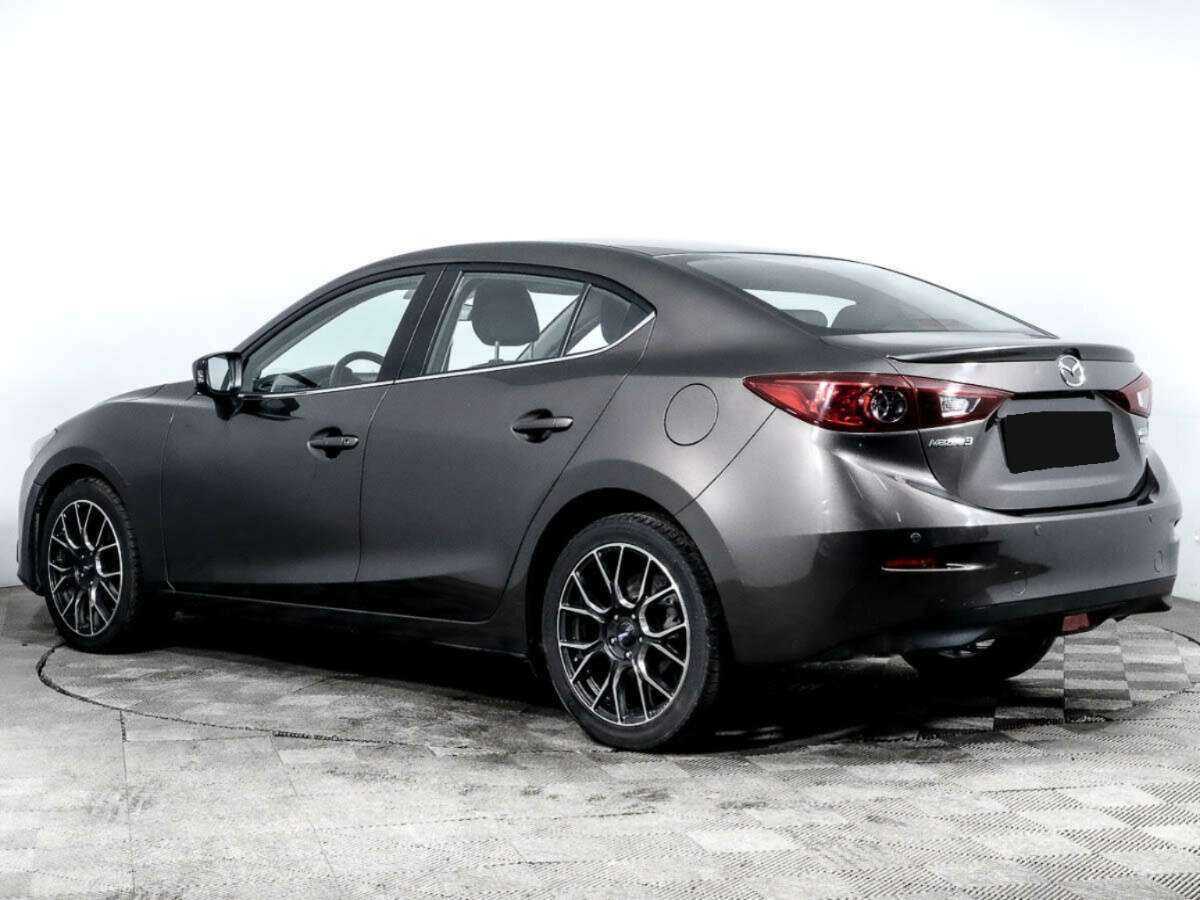 Mazda 3 с пробегом — 2014 год. Фото: #5
