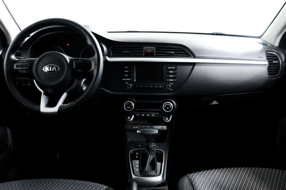 Kia Rio с пробегом — 2018 год. Фото: #10