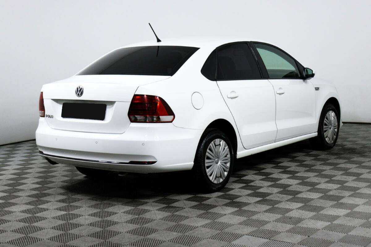 Volkswagen Polo с пробегом — 2016 год. Фото: #4