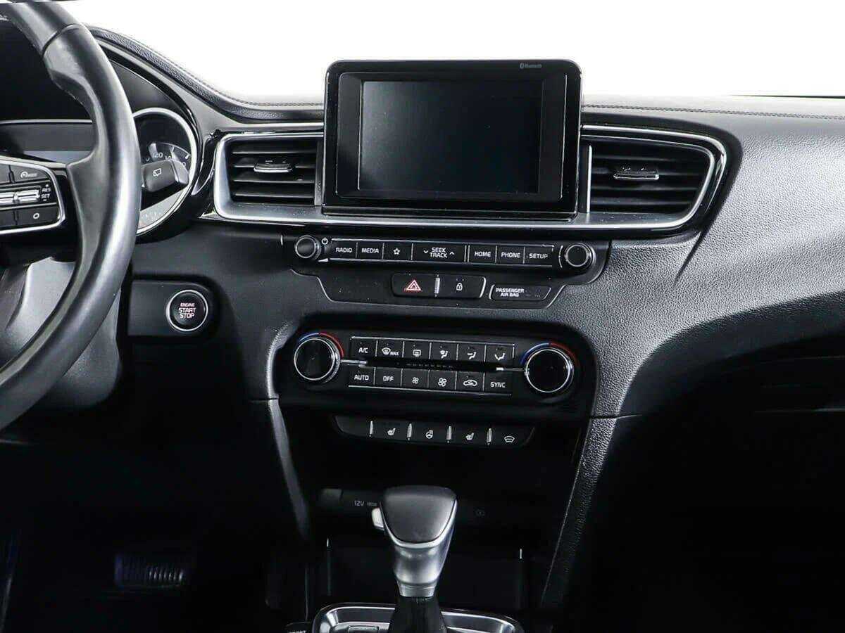 Kia Ceed с пробегом — 2019 год. Фото: #10