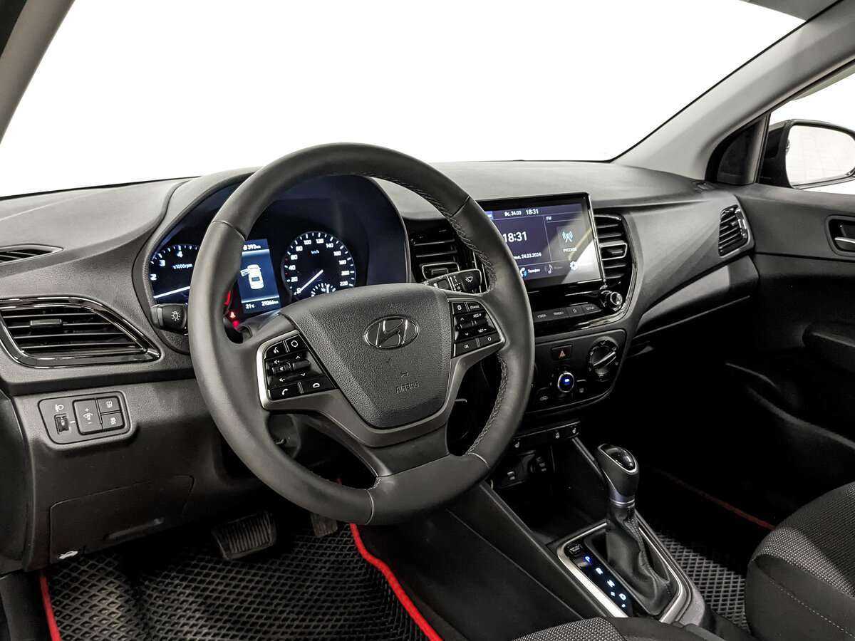 Hyundai Solaris с пробегом — 2021 год. Фото: #10