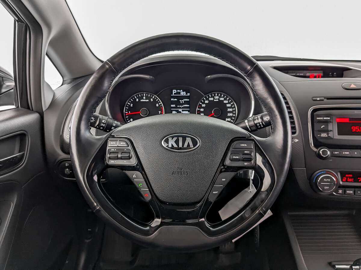 Kia Cerato с пробегом — 2019 год. Фото: #16