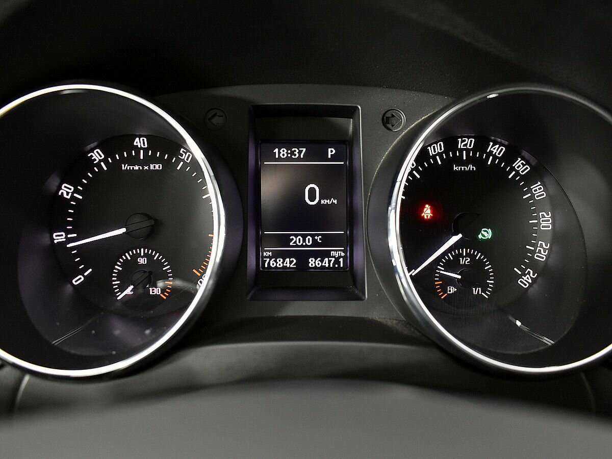 Skoda Yeti с пробегом — 2017 год. Фото: #13