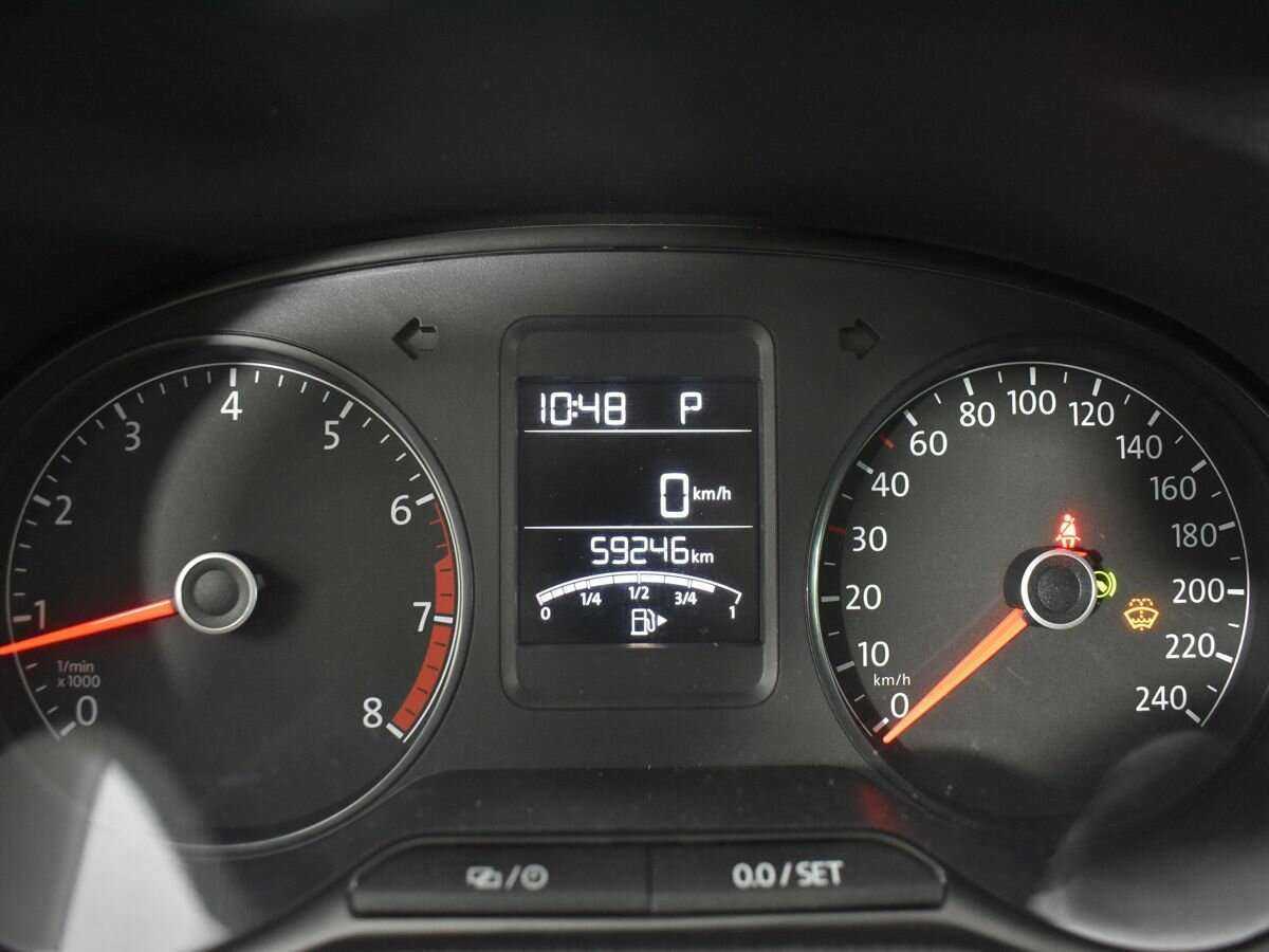 Volkswagen Polo с пробегом — 2019 год. Фото: #10