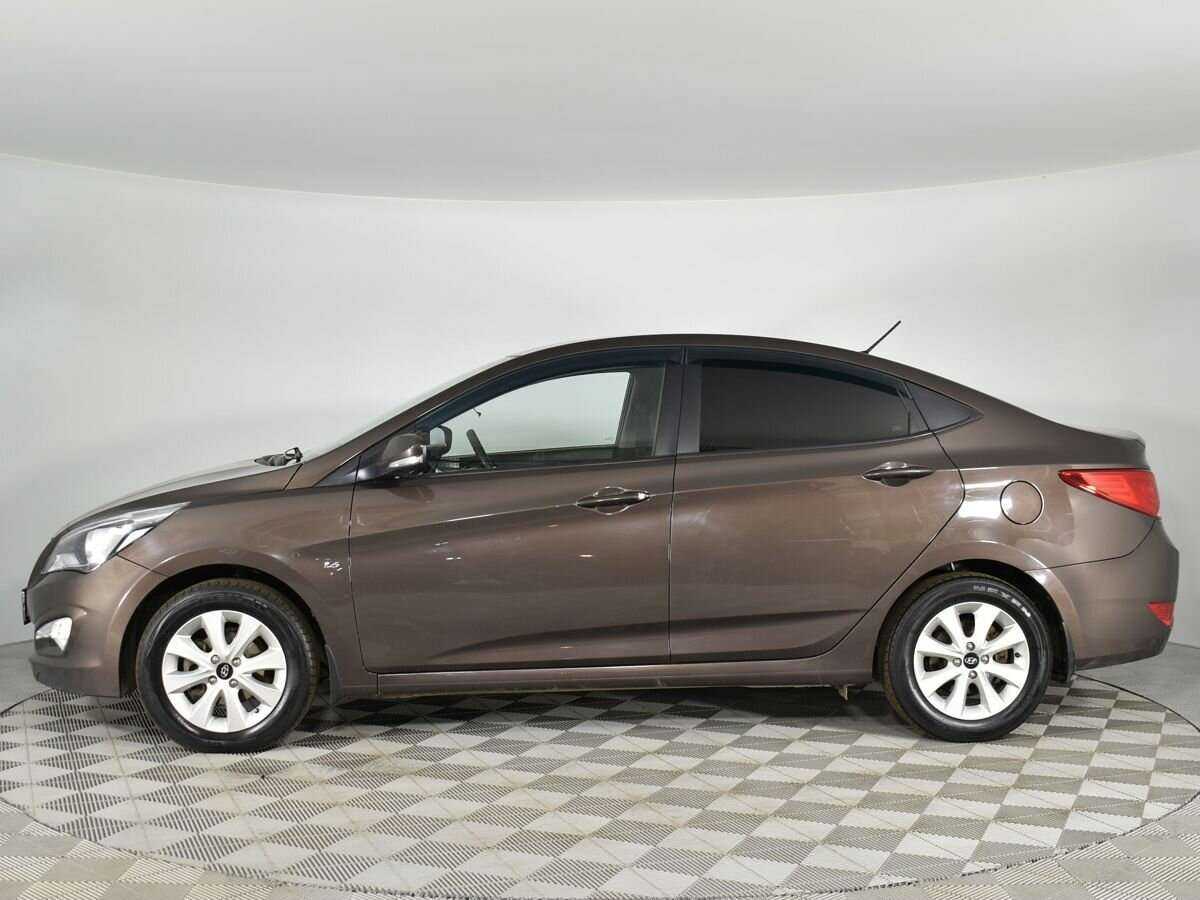 Hyundai Solaris с пробегом — 2016 год. Фото: #5