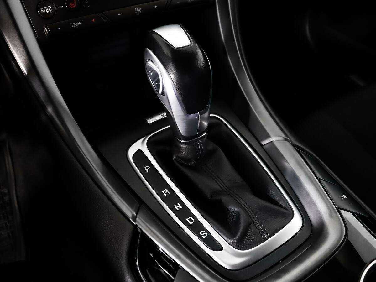 Ford Mondeo с пробегом — 2015 год. Фото: #9