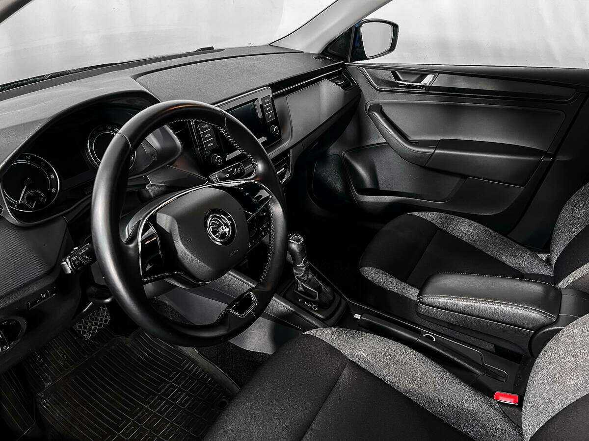 Skoda Rapid с пробегом — 2021 год. Фото: #8