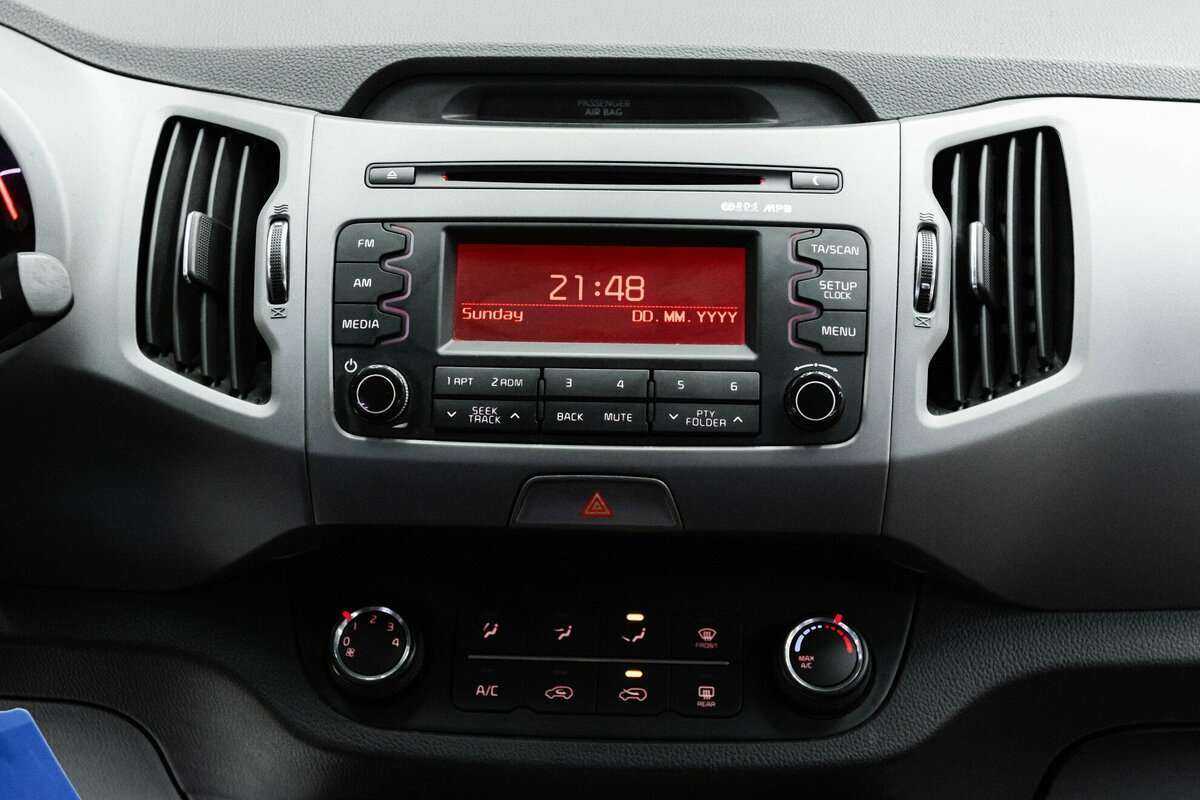 Kia Sportage с пробегом — 2015 год. Фото: #10