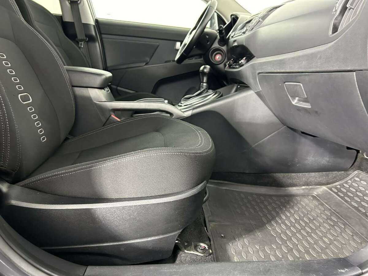 Kia Sportage с пробегом — 2013 год. Фото: #13