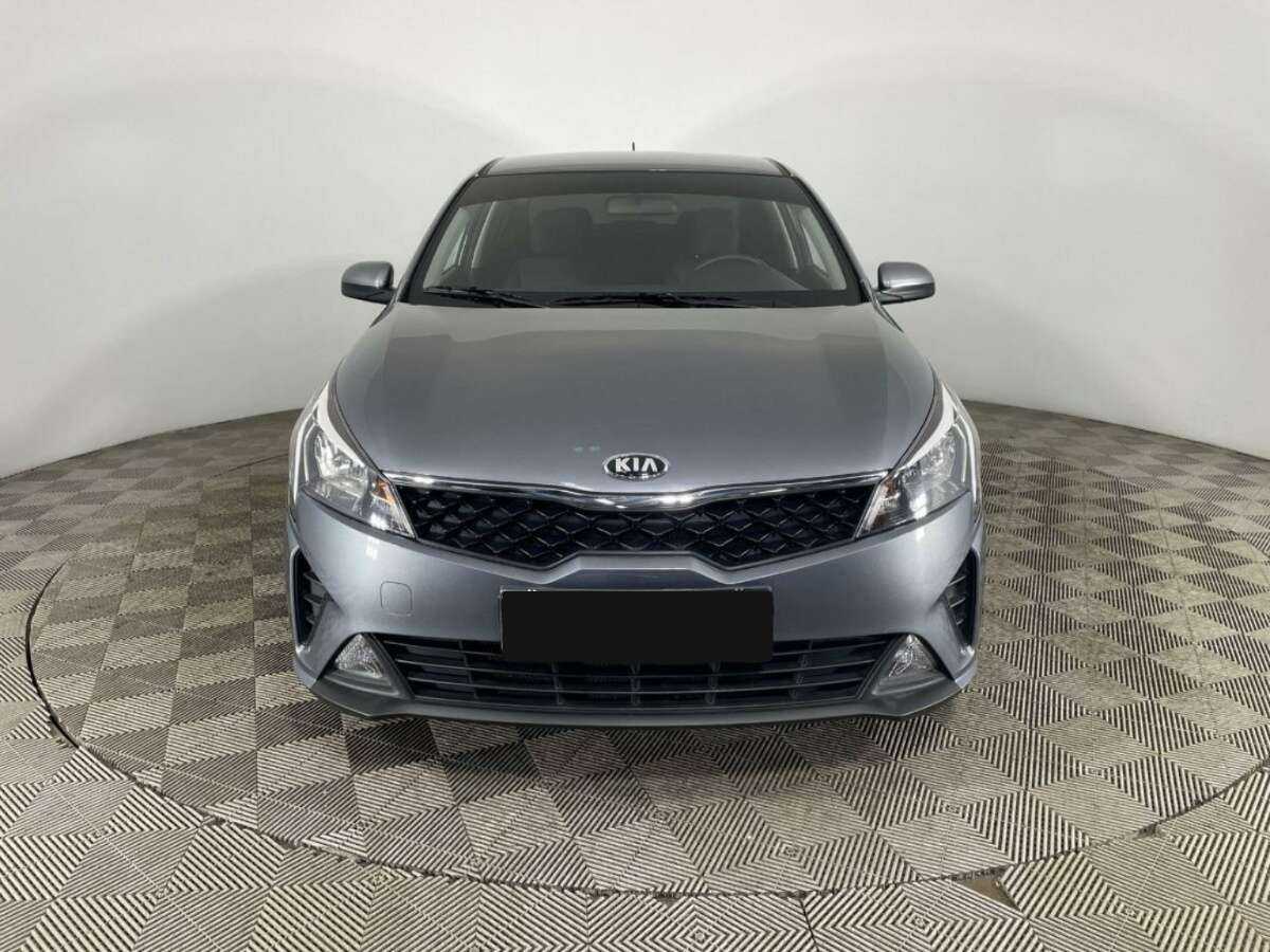 Kia Rio с пробегом — 2020 год. Фото: #1