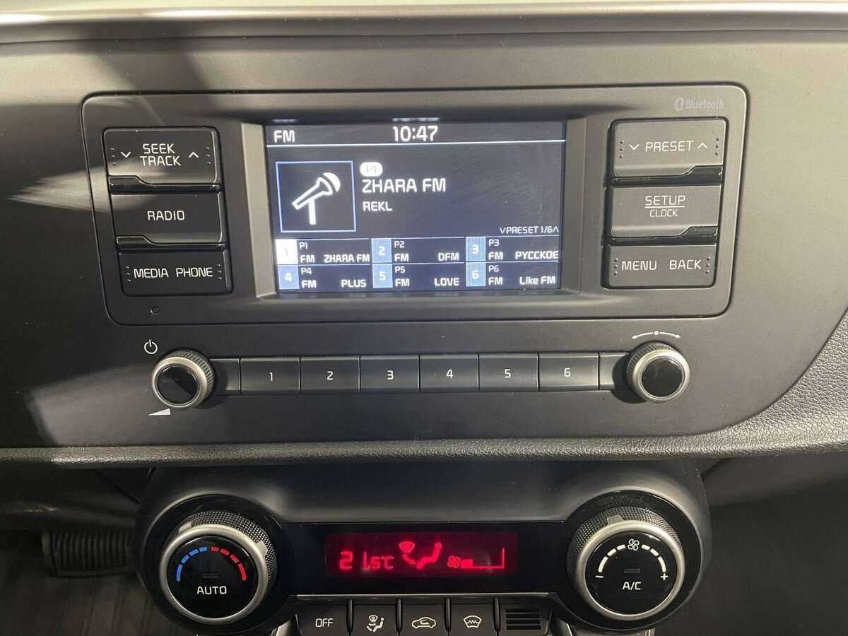 Kia Rio с пробегом — 2020 год. Фото: #11