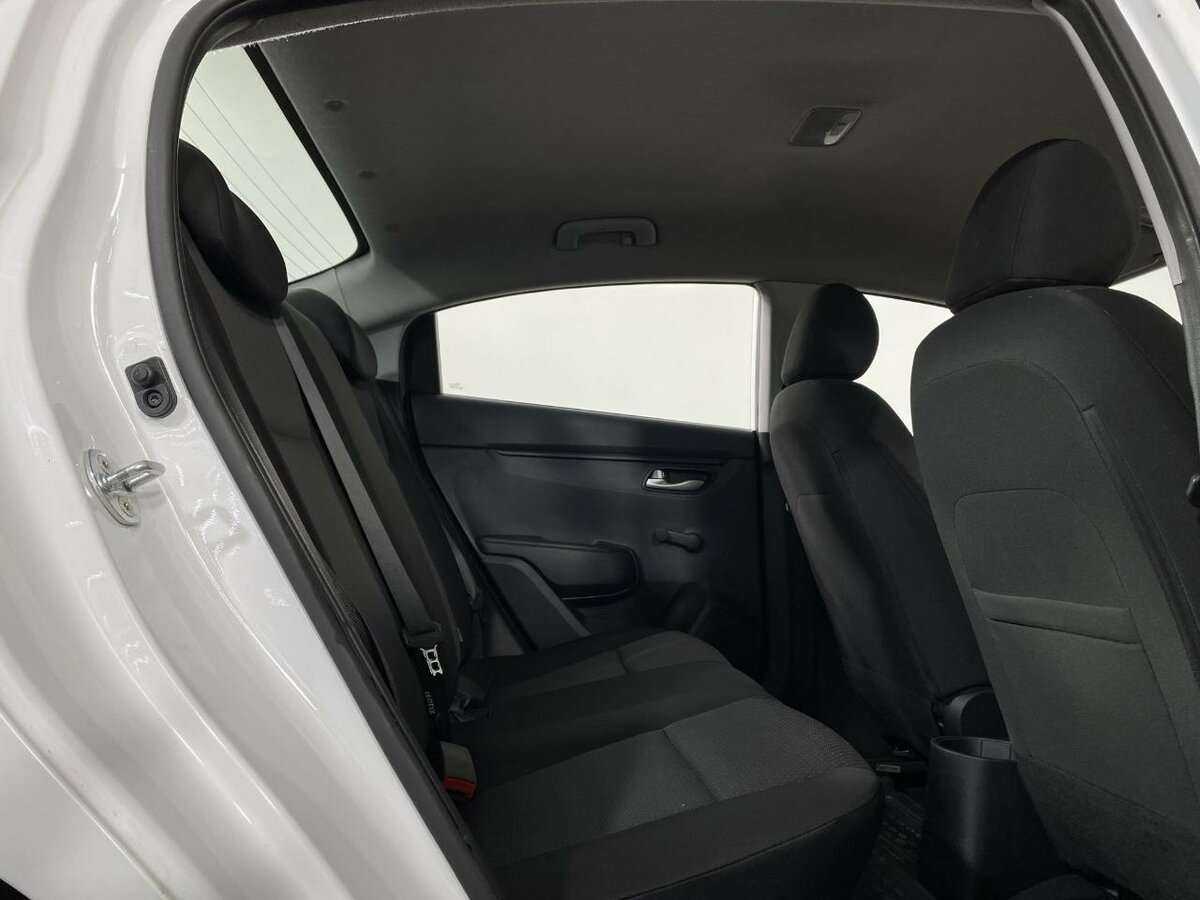 Kia Rio с пробегом — 2021 год. Фото: #15