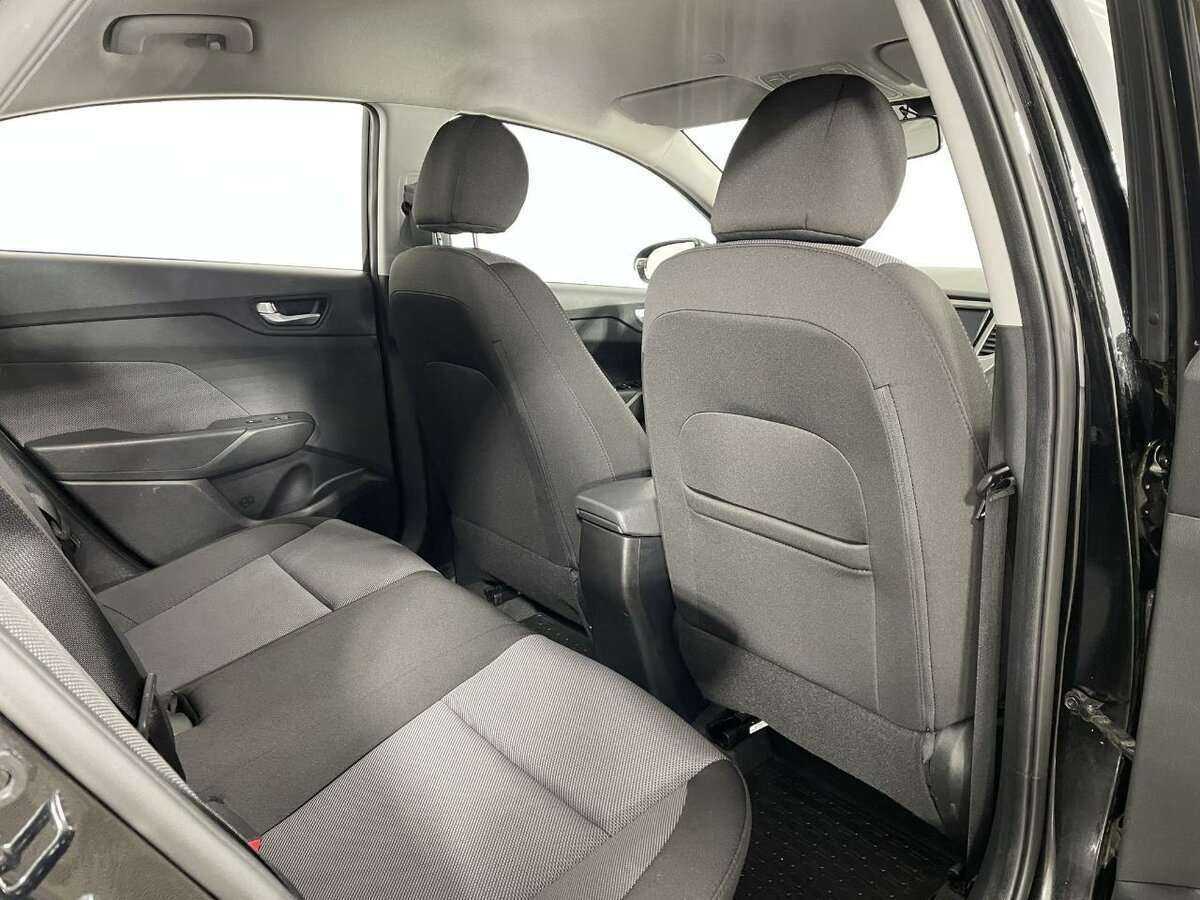 Hyundai Solaris с пробегом — 2020 год. Фото: #16