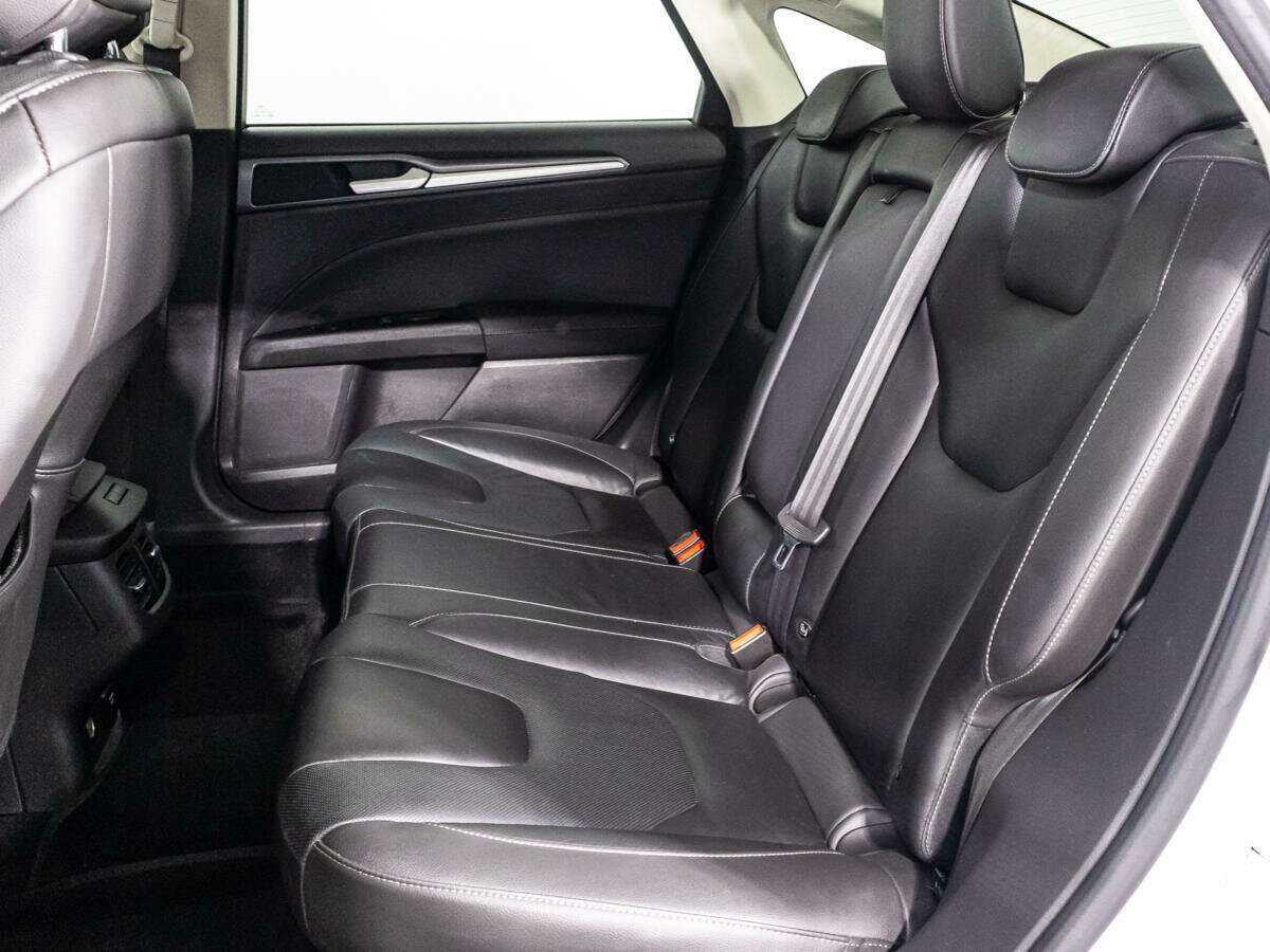 Ford Mondeo с пробегом — 2017 год. Фото: #8
