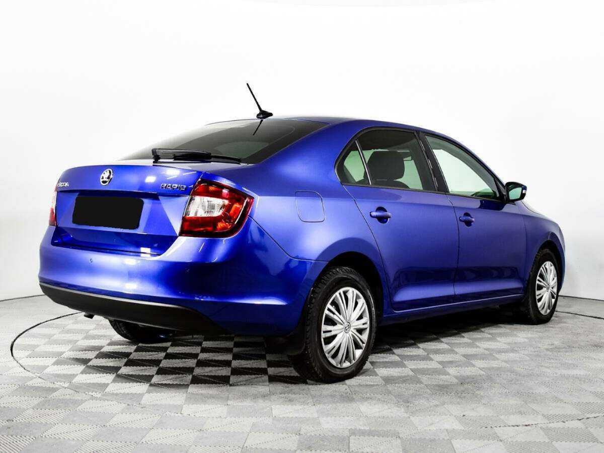 Skoda Rapid с пробегом — 2018 год. Фото: #4