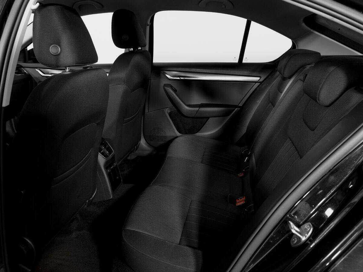 Skoda Octavia с пробегом — 2018 год. Фото: #9