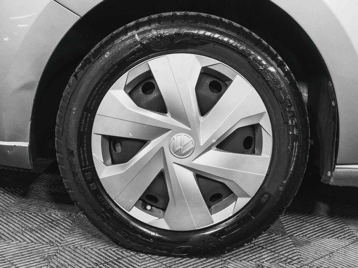 Volkswagen Polo с пробегом — 2020 год. Фото: #16