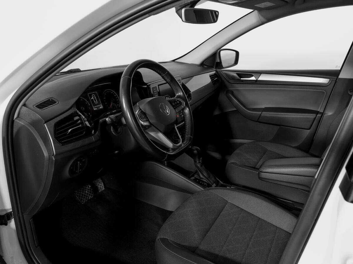 Volkswagen Polo с пробегом — 2020 год. Фото: #15