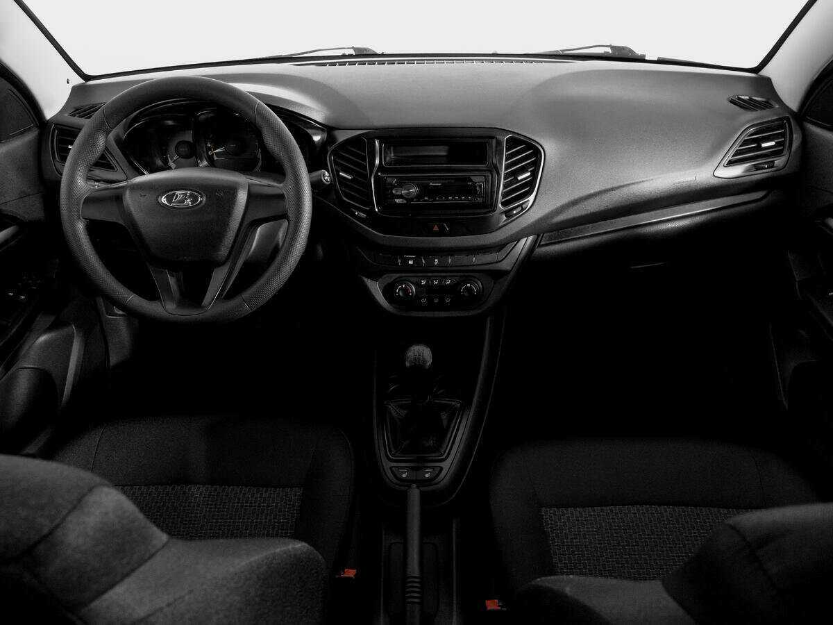 Lada (ВАЗ) Vesta с пробегом — 2019 год. Фото: #11