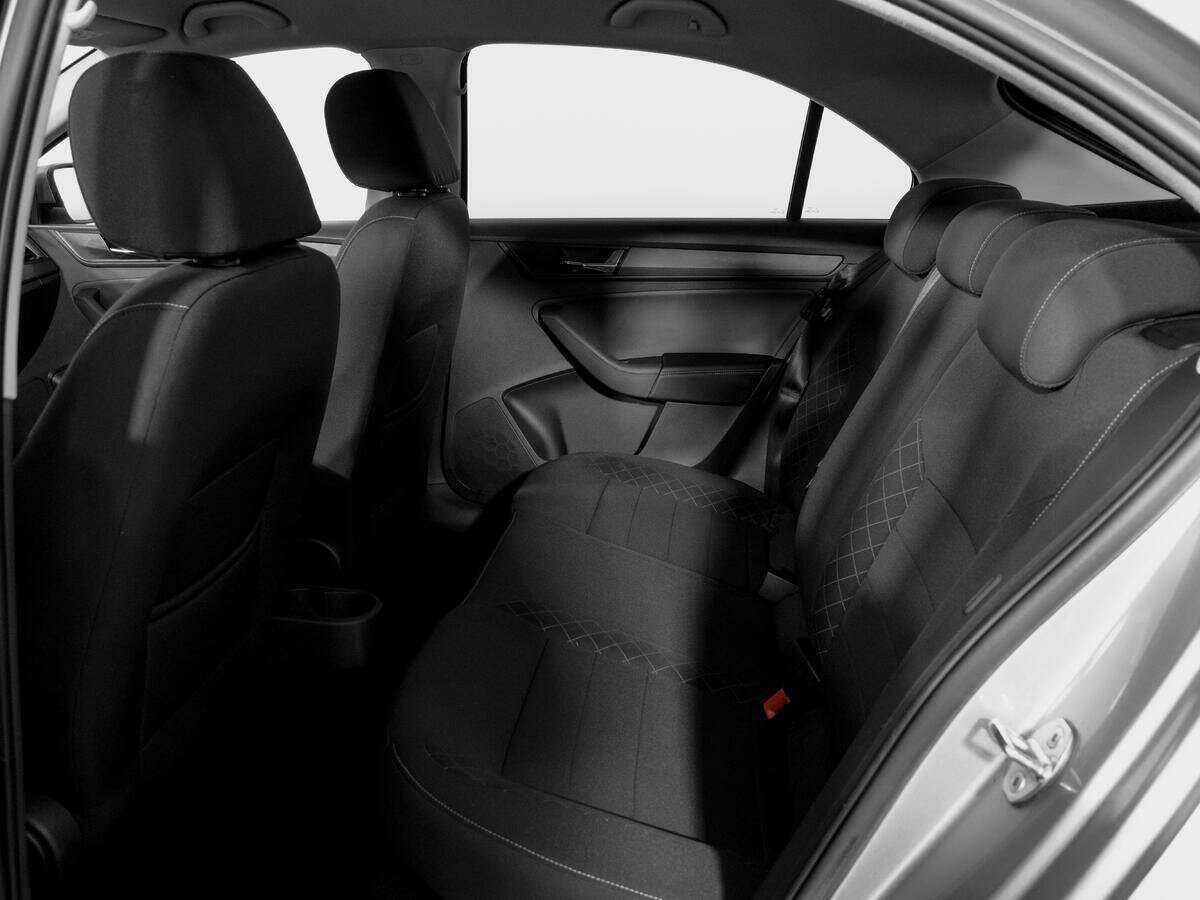 Skoda Rapid с пробегом — 2020 год. Фото: #9