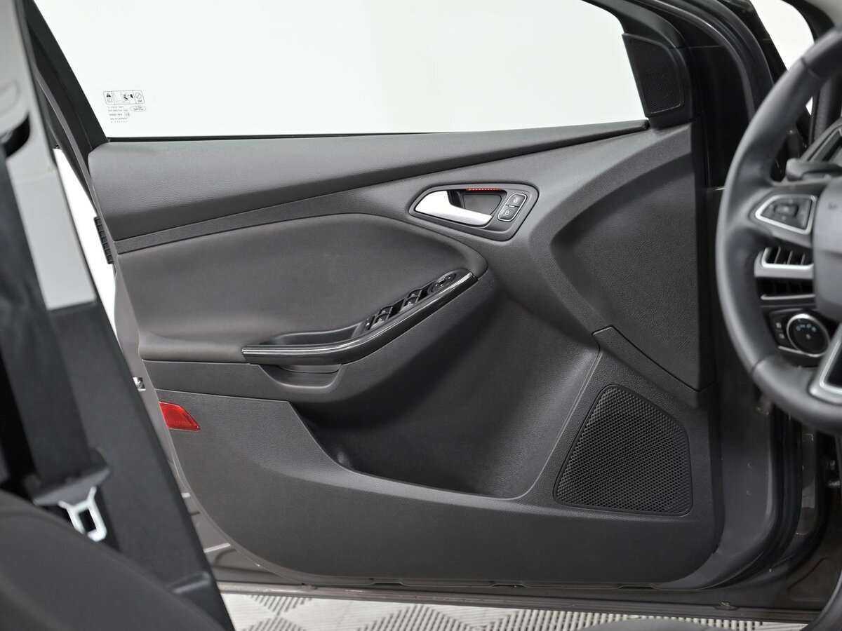 Ford Focus с пробегом — 2016 год. Фото: #8