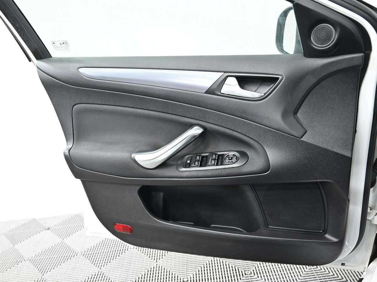 Ford Mondeo с пробегом — 2013 год. Фото: #8