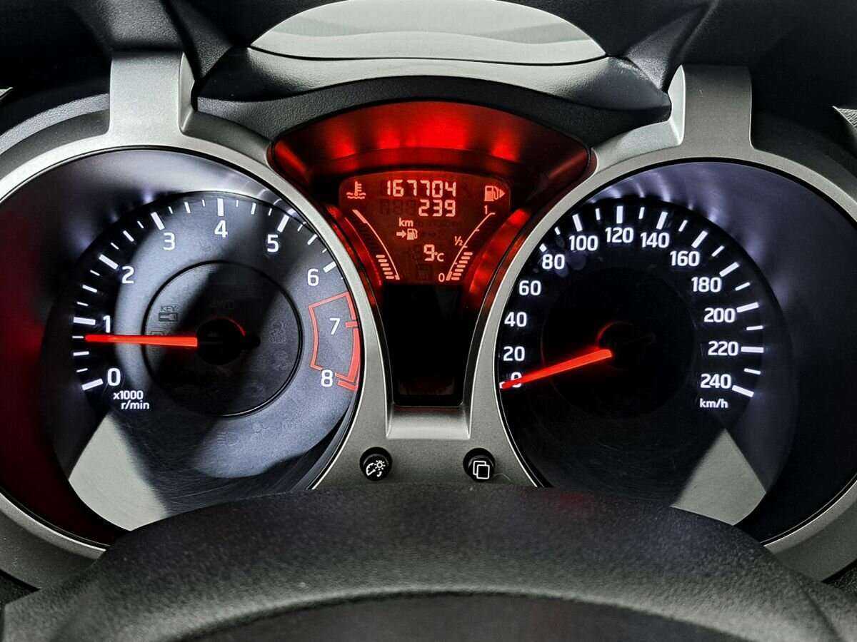 Nissan Juke с пробегом — 2012 год. Фото: #10