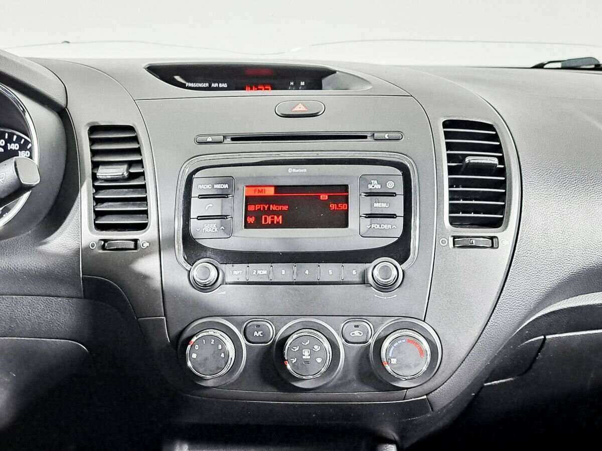 Kia Cerato с пробегом — 2017 год. Фото: #12